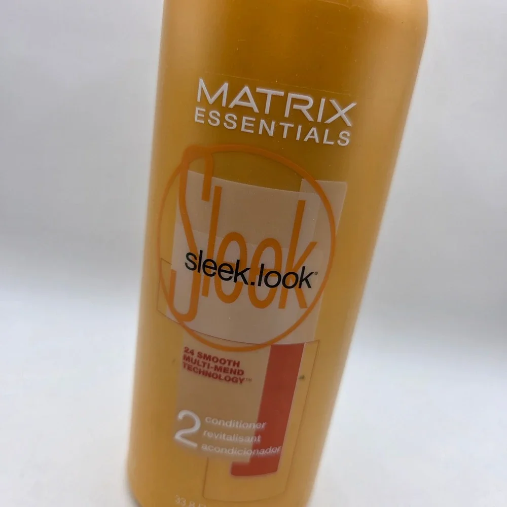 Matrix Essentials Sleek Look Smoothing Conditioner Step 2 33.8oz 1L Large Bottle